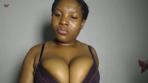 Snapshot of princess_karinaa chatting on April 5, 2026, 5:15 am Karina online show from April 5, 2026, 5:15 am