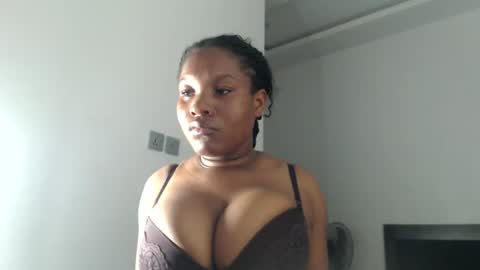 Snapshot of princess_karinaa chatting on April 6, 2026, 7:15 pm Karina online show from April 6, 2026, 7:15 pm