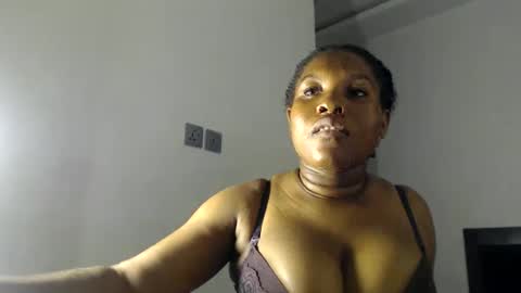 Snapshot of princess_karinaa chatting on April 10, 2026, 8:35 pm Karina online show from April 10, 2026, 8:35 pm