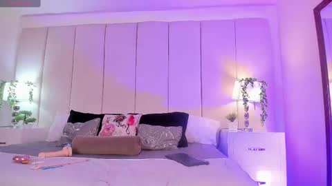 princessammy1 online show from November 11, 2025, 2:00 am