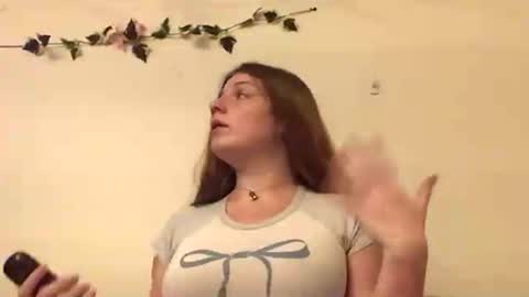 Snapshot of princesssnowflk84 chatting on July 6, 2026, 10:23 pm princesssnowflk84 online show from July 6, 2026, 10:23 pm