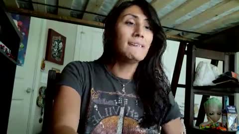 Snapshot of prinxessally chatting on May 19, 2026, 6:36 pm Prinxessally online show from May 19, 2026, 6:36 pm