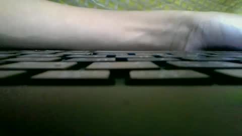 Snapshot of prisca880319 chatting on May 17, 2026, 5:38 am prisca880319 online show from May 17, 2026, 5:38 am
