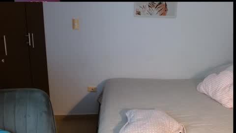 Snapshot of priscila_black chatting on October 11, 2025, 9:02 pm Marcela online show from October 11, 2025, 9:02 pm