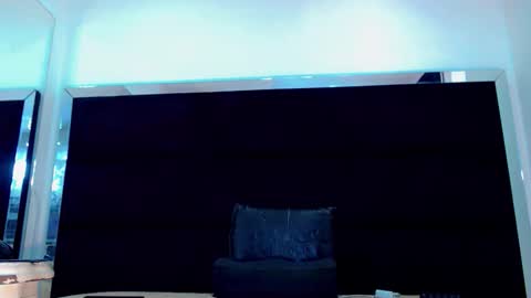 priscilarainbow online show from April 26, 2026, 7:00 pm