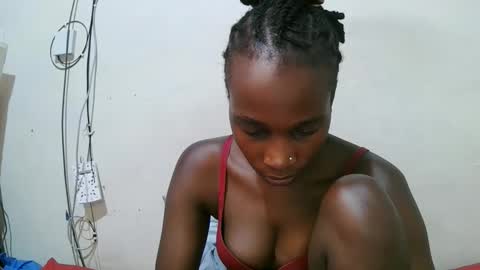 Snapshot of pritty_amber chatting on April 11, 2026, 7:45 am pritty_amber online show from April 11, 2026, 7:45 am