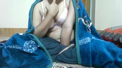 Snapshot of priyonti34 chatting on December 8, 2024, 12:19 pm Priyonti ganguli online show from December 8, 2024, 12:19 pm