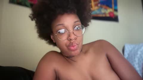 Snapshot of productivepussy chatting on December 16, 2025, 7:08 pm ProductivePorn online show from December 16, 2025, 7:08 pm