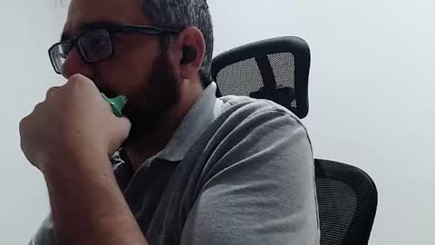 Snapshot of professional_manbd chatting on January 4, 2025, 1:42 am Professional manBD online show from January 4, 2025, 1:42 am