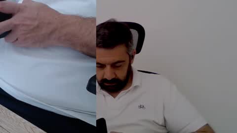 Snapshot of professional_manbd chatting on January 9, 2025, 6:26 pm Professional manBD online show from January 9, 2025, 6:26 pm