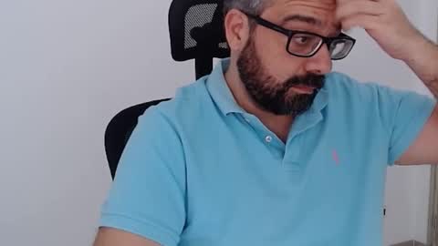 Snapshot of professional_manbd chatting on February 3, 2025, 6:39 pm Professional manBD online show from February 3, 2025, 6:39 pm