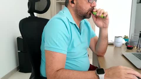 Snapshot of professional_manbd chatting on September 18, 2025, 3:47 pm Professional manBD online show from September 18, 2025, 3:47 pm