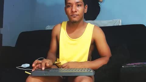 Grande y Gruesa online show from March 18, 2026, 7:44 am