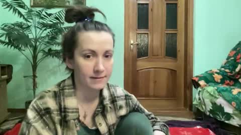 proud sweet 21 online show from May 16, 2026, 12:07 am