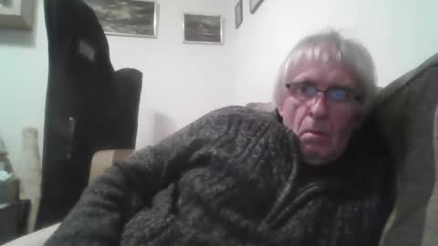 Snapshot of proudwelshman chatting on February 10, 2025, 11:34 pm proudwelshman online show from February 10, 2025, 11:34 pm