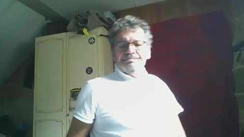 Snapshot of prozor6162 chatting on October 17, 2025, 11:57 am Prozor6162 online show from October 17, 2025, 11:57 am