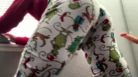 prtty2345 online show from March 10, 2026, 8:36 pm