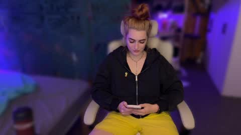 Queen of Pain online show from May 16, 2026, 7:56 pm
