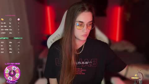 Queen of Pain online show from December 17, 2025, 12:05 am