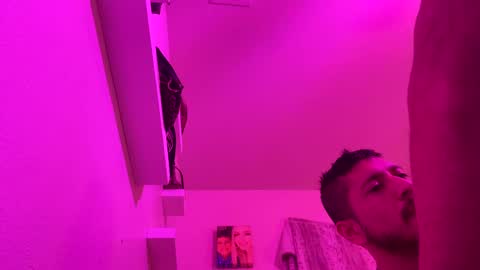 Snapshot of psilocipher chatting on December 14, 2024, 11:07 am Sk8wave online show from December 14, 2024, 11:07 am