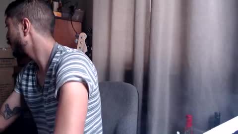 Snapshot of psilocipher chatting on December 14, 2024, 8:29 pm Sk8wave online show from December 14, 2024, 8:29 pm