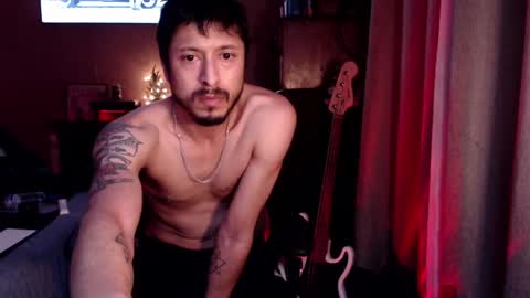 Snapshot of psilocipher chatting on February 13, 2025, 4:07 pm Sk8wave online show from February 13, 2025, 4:07 pm