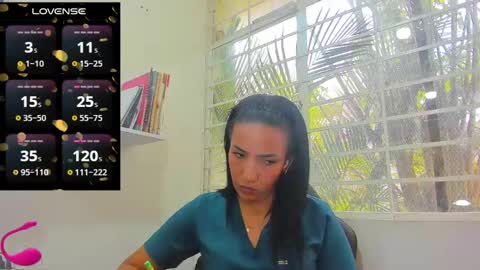 psique_naughty2 online show from February 3, 2025, 6:07 pm