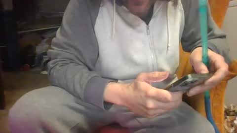 Snapshot of pspee313 chatting on March 1, 2025, 6:32 pm pspee313 online show from March 1, 2025, 6:32 pm