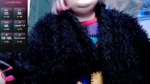 Snapshot of psychobitch69 chatting on February 28, 2025, 7:56 pm OlivePsy online show from February 28, 2025, 7:56 pm