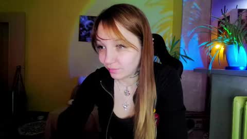 Snapshot of psyheya chatting on May 1, 2026, 9:03 am LUCY ----- online show from May 1, 2026, 9:03 am