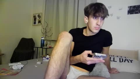 pttvnvkk online show from February 17, 2025, 3:36 am