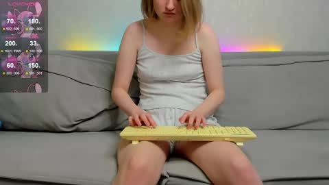 Snapshot of puddingpantie chatting on April 17, 2026, 5:38 pm puddingpantie online show from April 17, 2026, 5:38 pm