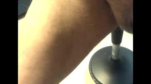 Snapshot of pullit99 chatting on November 12, 2025, 5:24 pm pullit99 online show from November 12, 2025, 5:24 pm