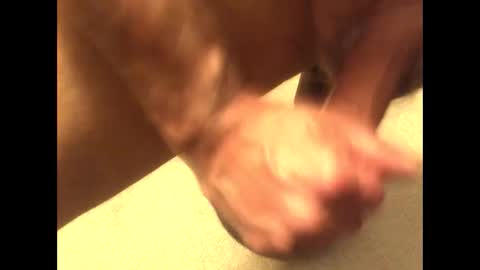 Snapshot of pullit99 chatting on December 16, 2025, 5:18 pm pullit99 online show from December 16, 2025, 5:18 pm