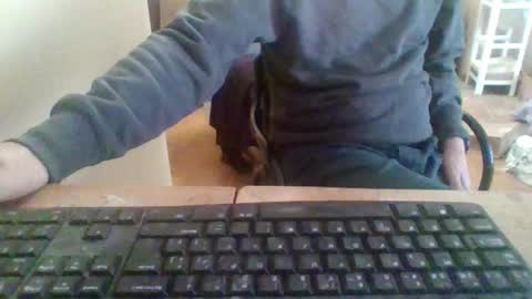 pup_y online show from November 24, 2025, 10:15 am