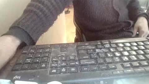 pup_y online show from February 8, 2026, 9:13 am