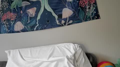 Rhys online show from March 12, 2025, 7:49 pm