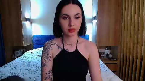 Julia online show from May 28, 2026, 4:59 pm