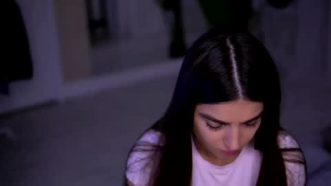 Snapshot of pureellie chatting on November 2, 2025, 4:15 am Emily online show from November 2, 2025, 4:15 am