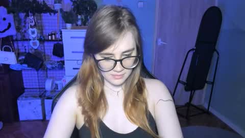 Snapshot of pureheartt chatting on October 23, 2025, 8:02 am I am Mila online show from October 23, 2025, 8:02 am