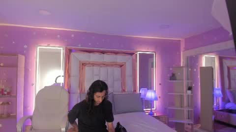 Snapshot of puretemptation_ chatting on July 17, 2026, 7:30 pm Experienced guys online show from July 17, 2026, 7:30 pm