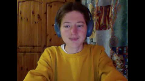 Snapshot of purple_cat55 chatting on September 26, 2025, 10:19 am purple_cat55 online show from September 26, 2025, 10:19 am