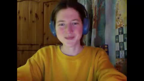 Snapshot of purple_cat55 chatting on November 1, 2025, 9:50 pm purple_cat55 online show from November 1, 2025, 9:50 pm