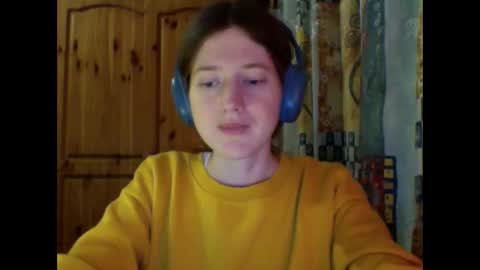 Snapshot of purple_cat55 chatting on November 3, 2025, 10:21 pm purple_cat55 online show from November 3, 2025, 10:21 pm