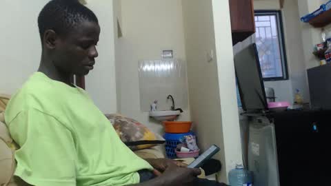 Snapshot of purple_hearts chatting on October 5, 2025, 3:10 pm purple_hearts online show from October 5, 2025, 3:10 pm