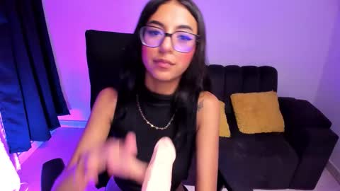 Snapshot of purplemegan chatting on March 16, 2026, 5:44 am MEGANNNN online show from March 16, 2026, 5:44 am