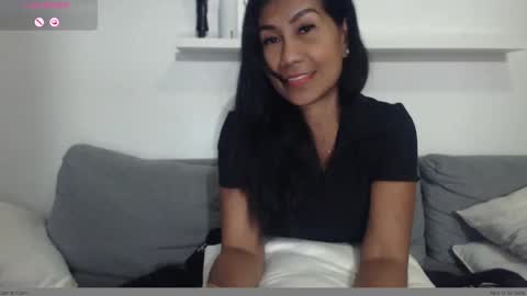 Snapshot of pussycash chatting on February 28, 2025, 7:35 pm POCCA online show from February 28, 2025, 7:35 pm