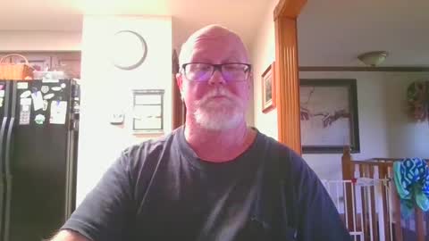 pussylover1365 online show from October 7, 2025, 9:23 pm