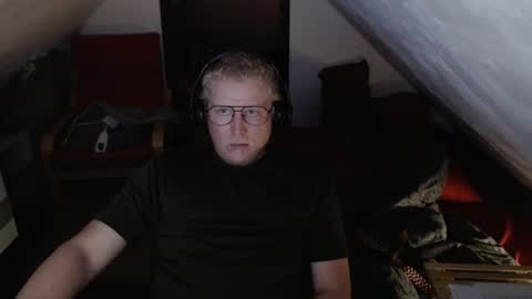 Snapshot of pussylovercb chatting on October 2, 2025, 8:27 pm pussylovercb online show from October 2, 2025, 8:27 pm