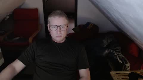 Snapshot of pussylovercb chatting on November 4, 2025, 8:24 am pussylovercb online show from November 4, 2025, 8:24 am